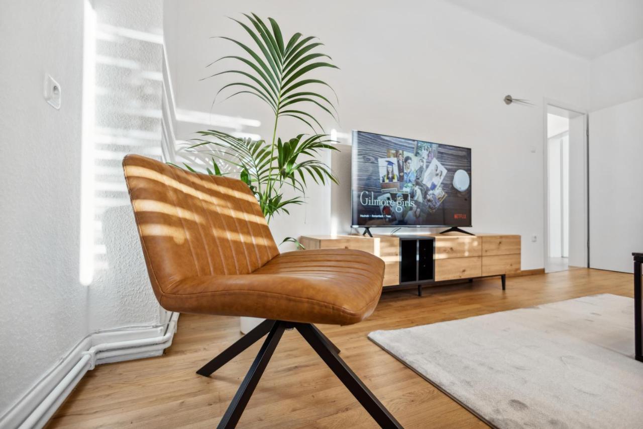 Mark 51-7 - Workplace - Netflix - Washer Dryer - Modern Design Bochum Extérieur photo